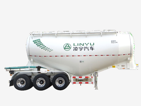 罐通天下，砼筑未來(lái)，中集凌宇50臺(tái)法規(guī)版攪拌車交付河北大客戶